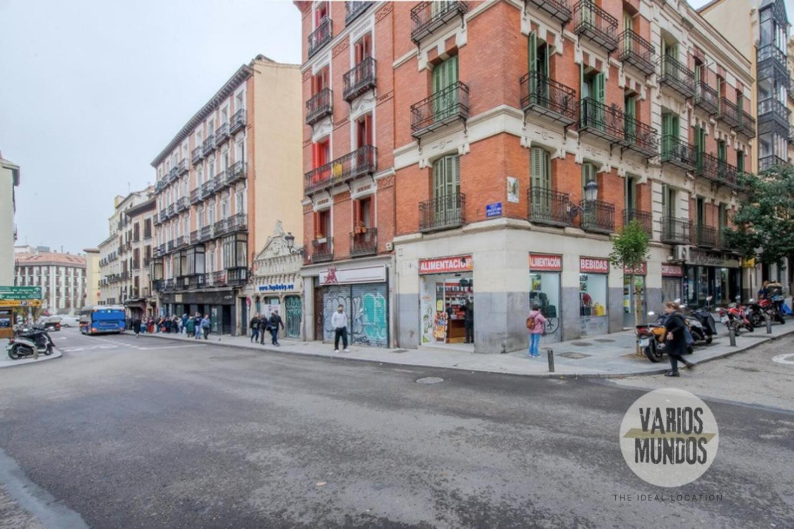 Oasis Para 3 En Sol, Descubre Concepcion Jeronima Madrid Eksteriør billede