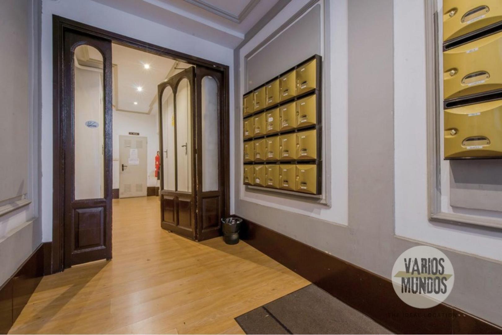 Oasis Para 3 En Sol, Descubre Concepcion Jeronima Madrid Eksteriør billede